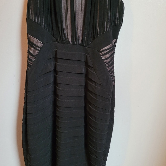 Black Jax formal dress - Picture 9 of 10